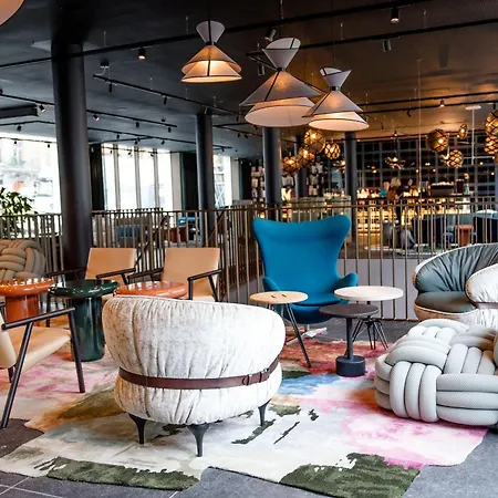 Hotell One